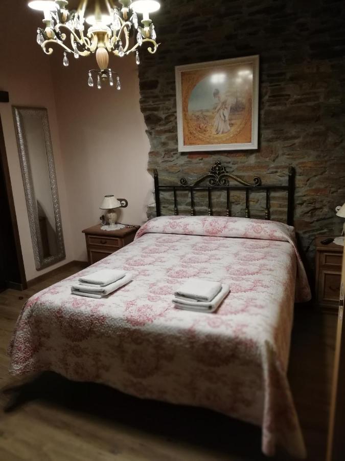 Manzanedo de Valdueza Casa Bell旅馆 外观 照片
